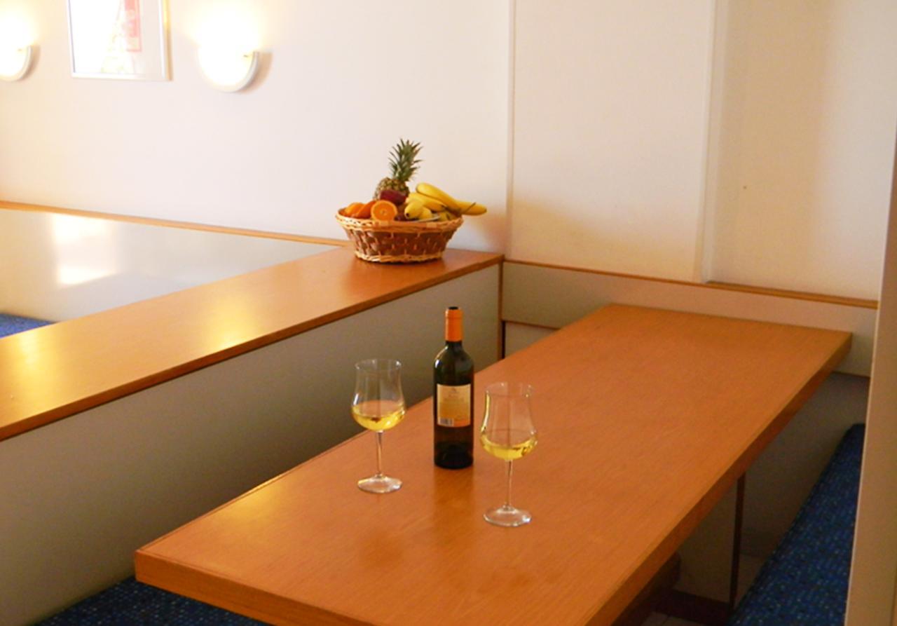 列多加尼住宿酒店 勒托阳尼 外观 照片